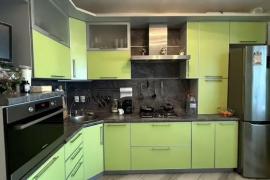 2-к. квартира, 66,3 м², 4/9 эт.