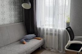 2-к. квартира, 50 м², 1/3 эт.