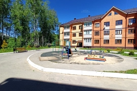 Аренда. 2кк 64.2 м2, 1/3 эт.