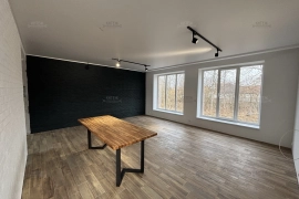 3-к. 125 кв.м. Вишнёвая